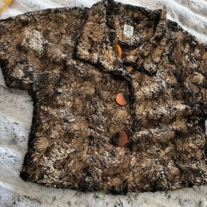 Like New Crop Ivy Jane Gold Faux Fur Jacket